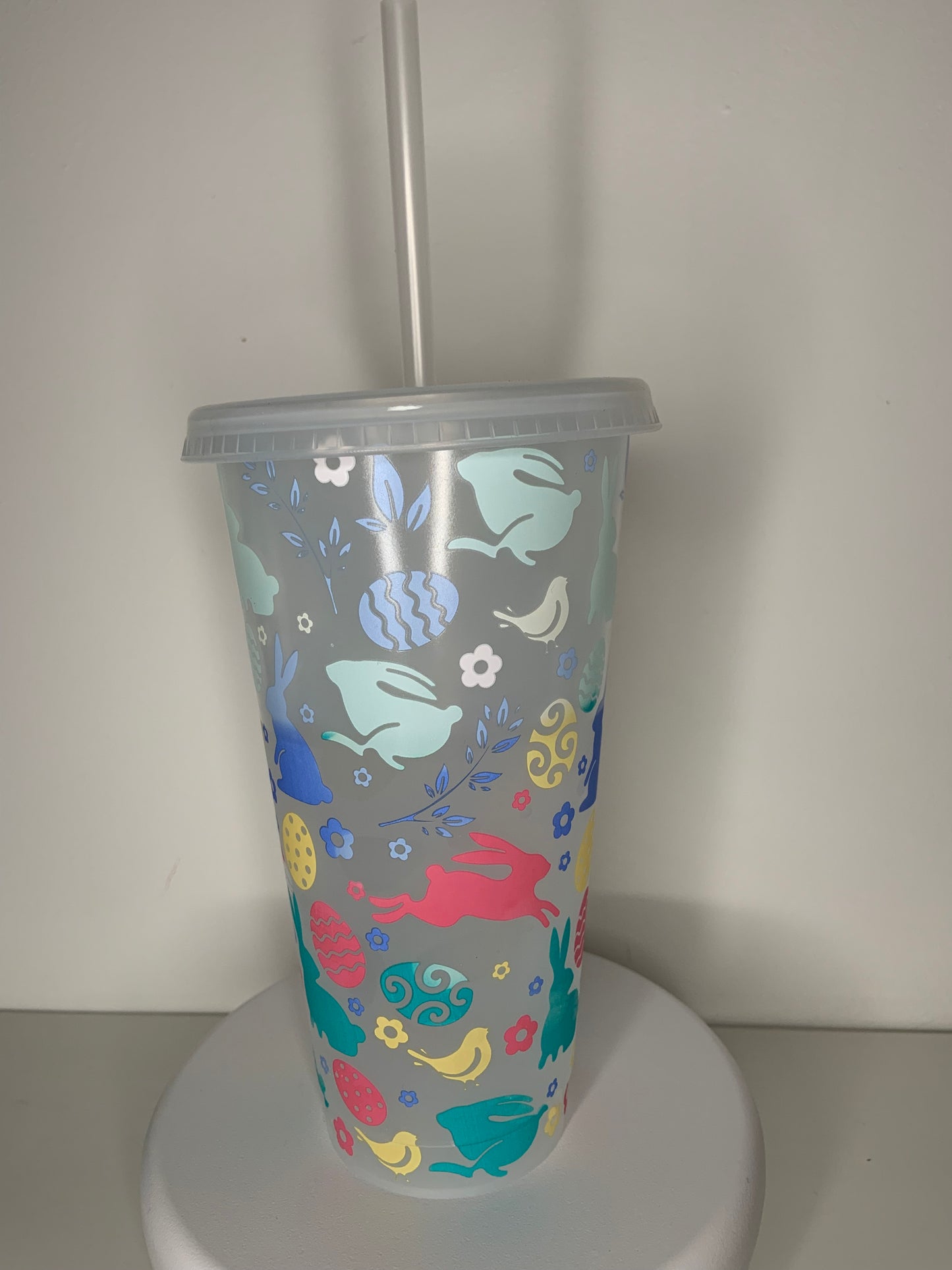 Easter magic colour changing tumblers, 24 oz, with lid and straw