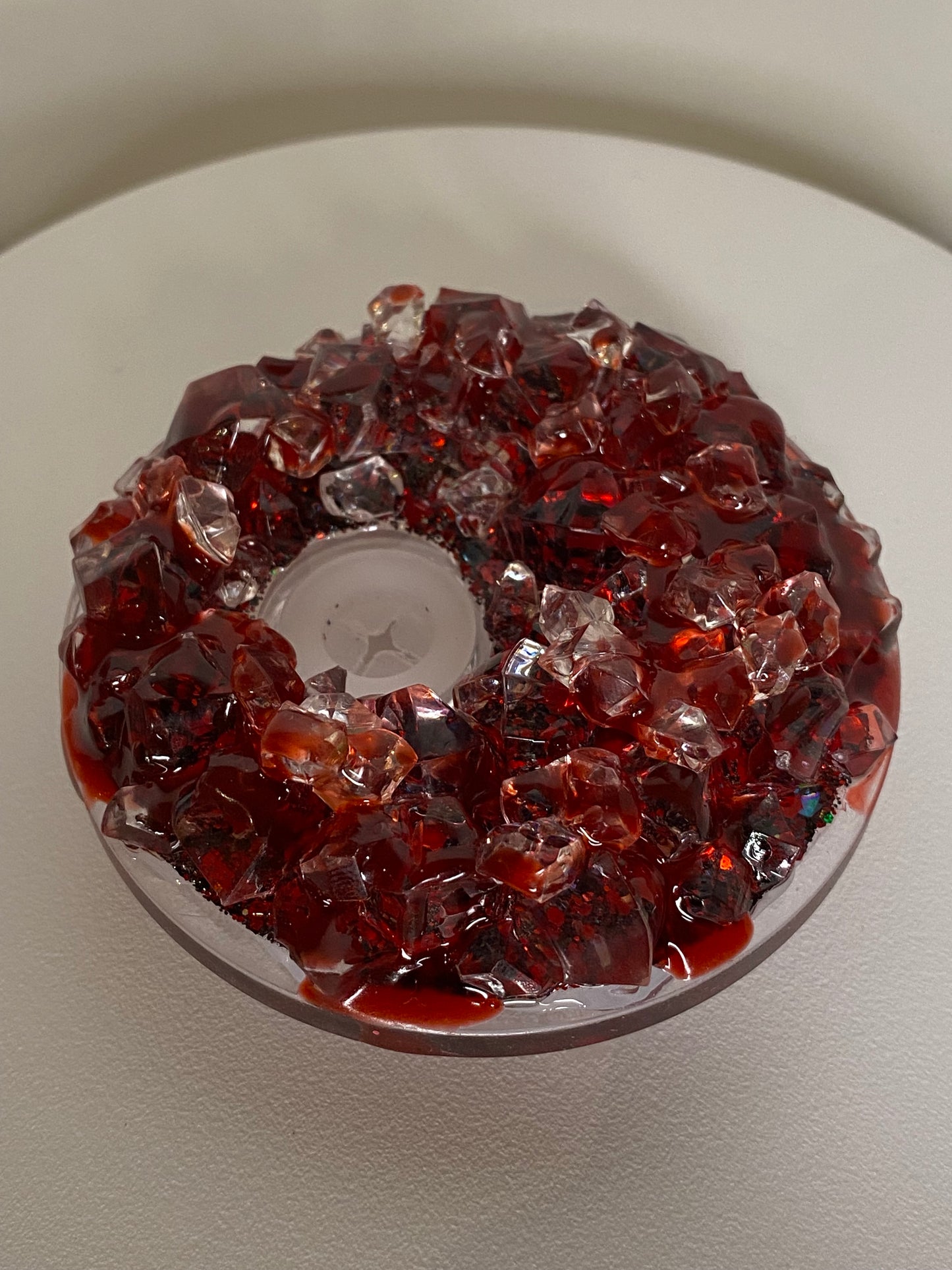 Lid decoration with ice and available decor