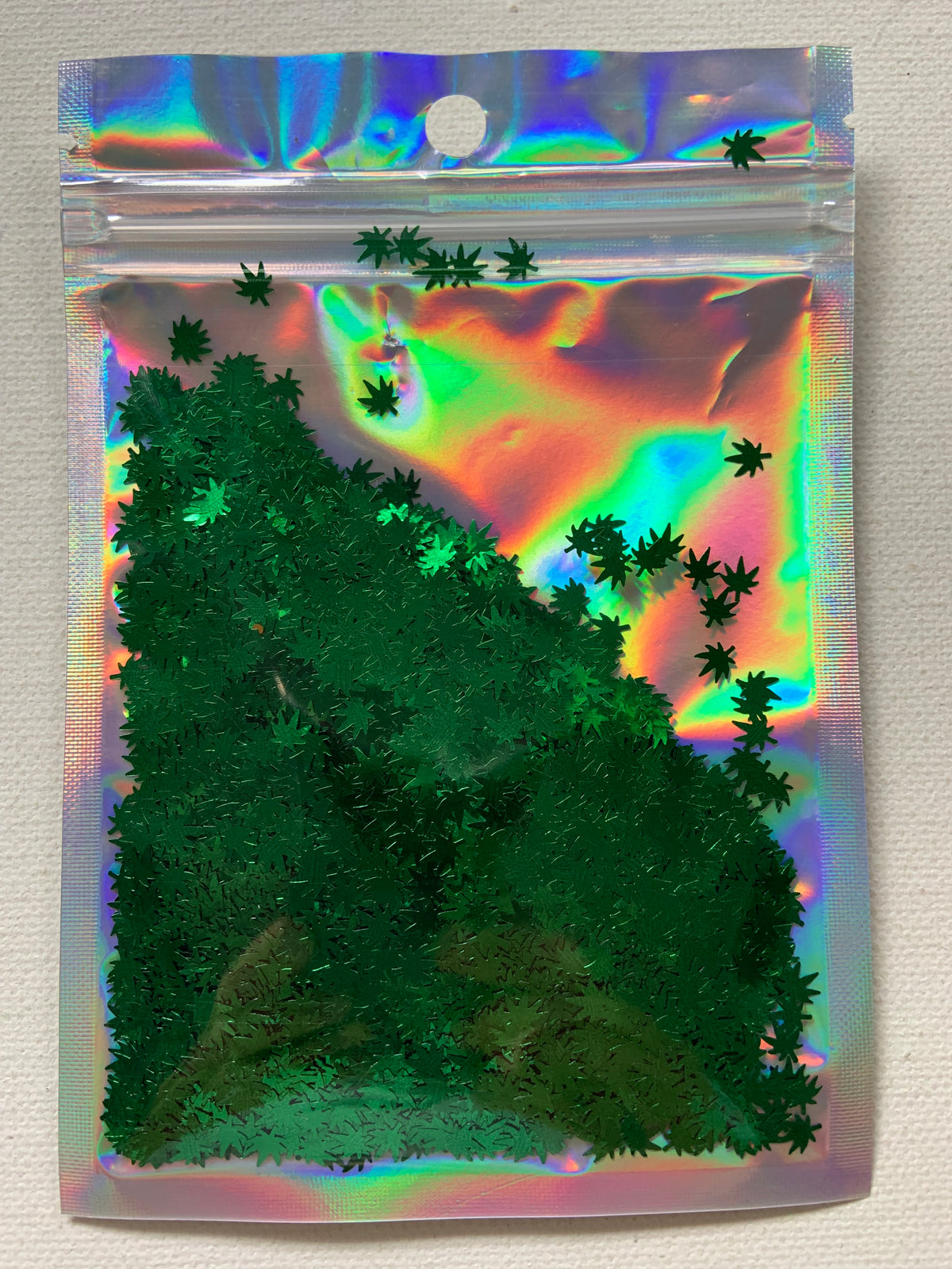 Shaped  glitter, “Happy Leafs”, 10 grams of products ( without packaging)