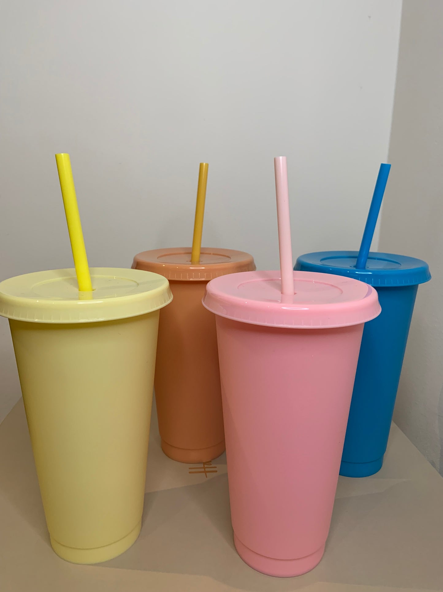 Create your own 24oz perfect cup for cold beverages on TikTok LIVE!