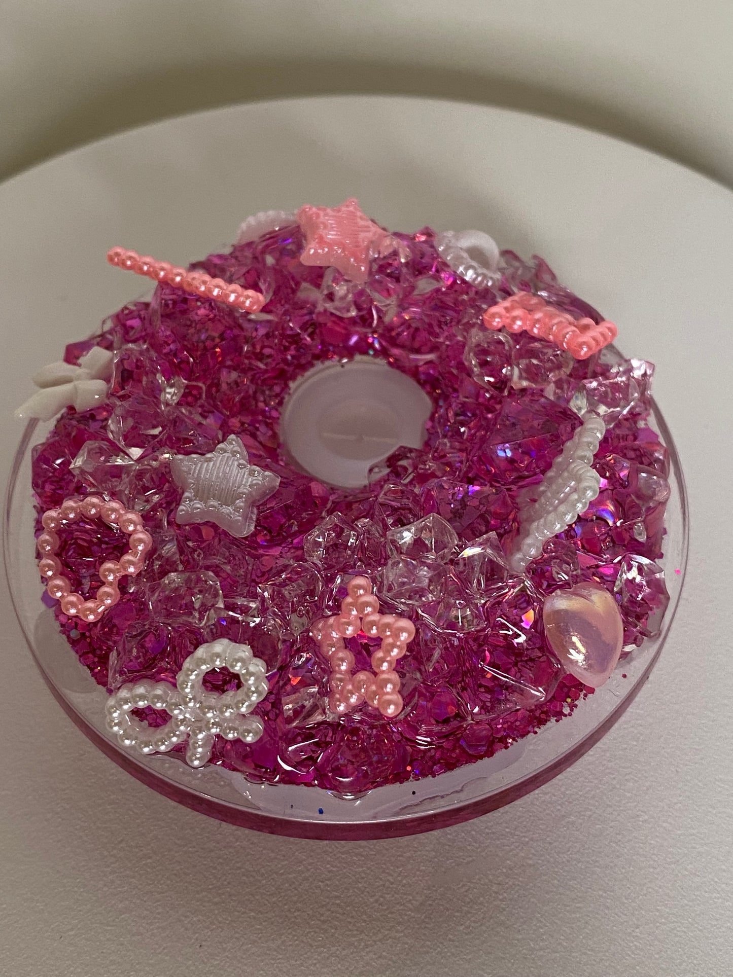 Lid decoration with ice and available decor 