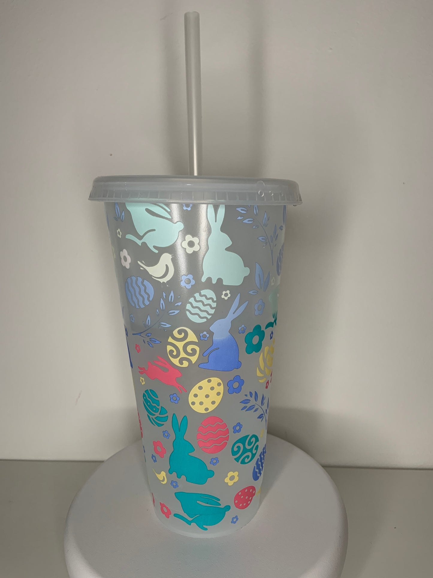 Easter magic colour changing tumblers, 24 oz, with lid and straw