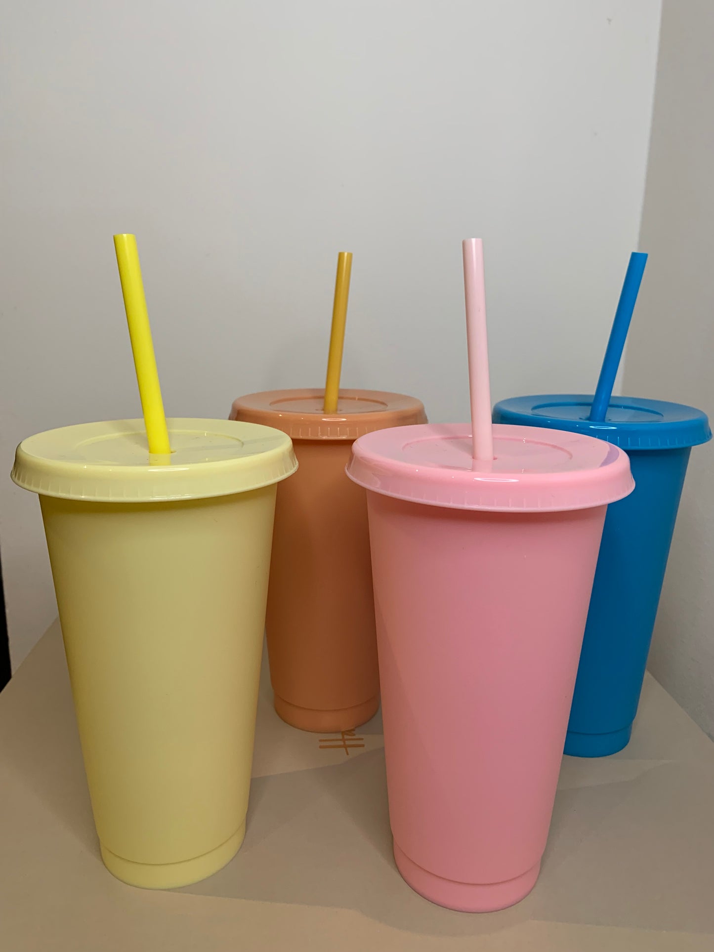 Create your own 24oz perfect cup for cold beverages on TikTok LIVE!