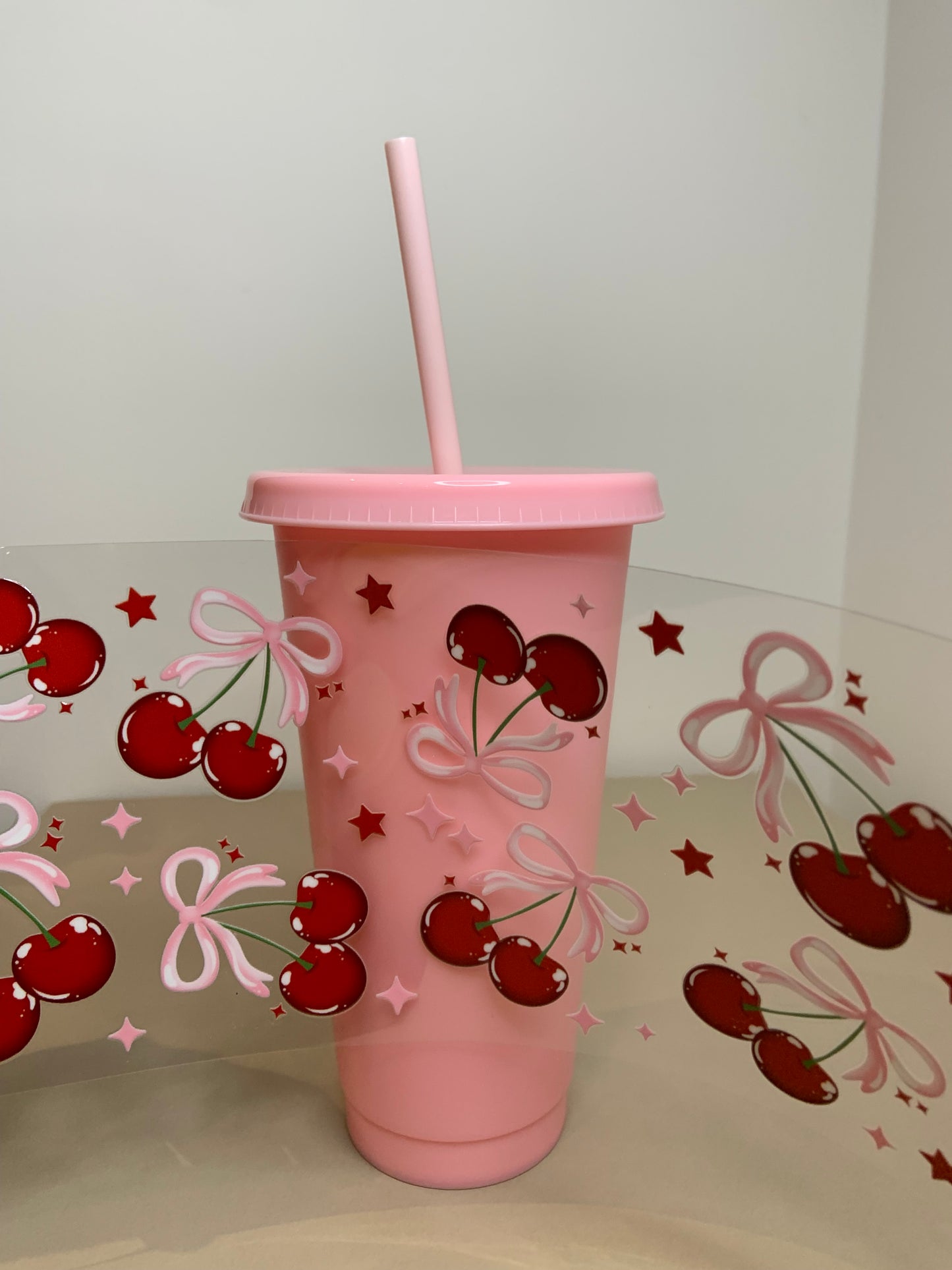Create your own 24oz perfect cup for cold beverages on TikTok LIVE!