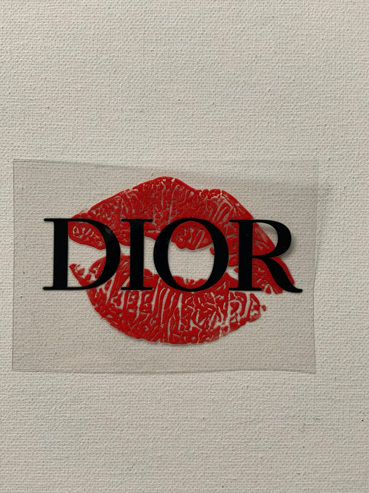 Small decal di o r lips